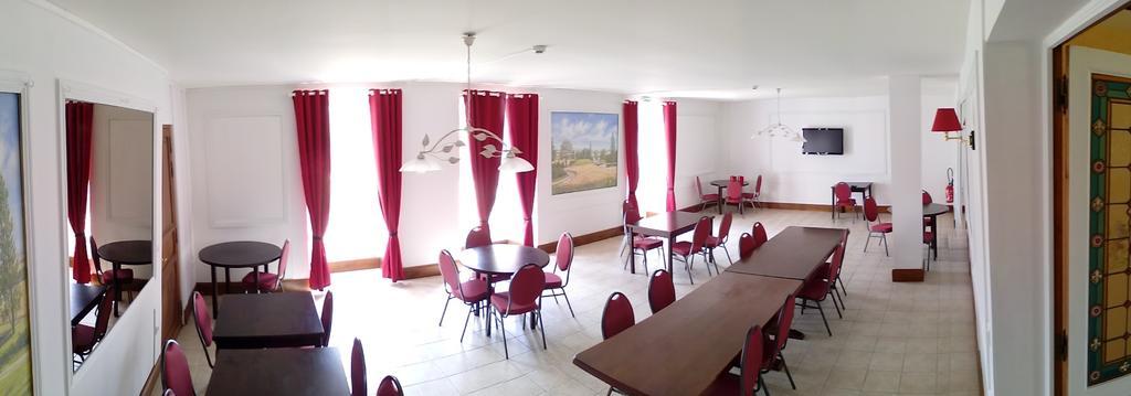Chateau Sainte Marie Hotel Dompierre-sur-Charente Екстериор снимка