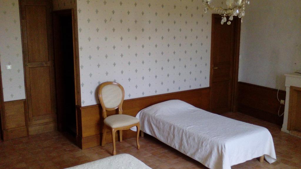 Chateau Sainte Marie Hotel Dompierre-sur-Charente Екстериор снимка